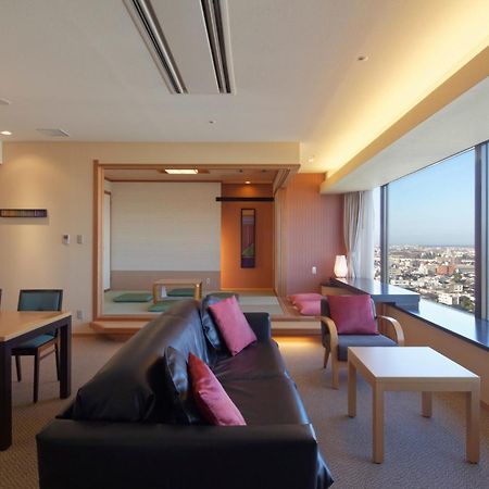 Kanazawa Tokyu Hotel Exterior photo A suite at the hotel